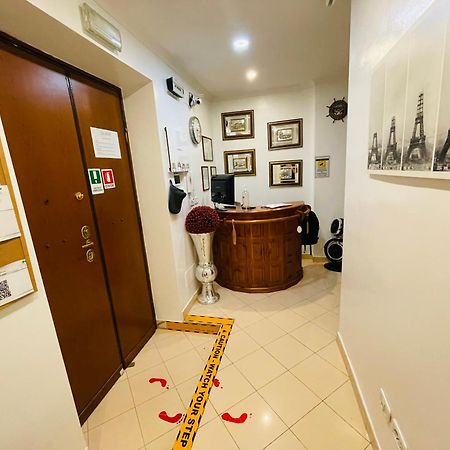Kaydee Guesthouse Řím Exteriér fotografie