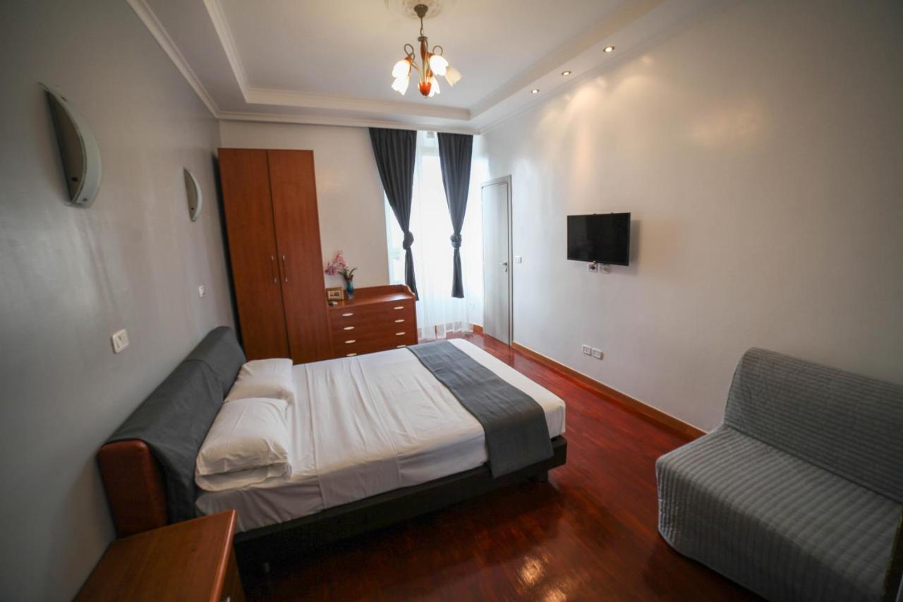 Kaydee Guesthouse Řím Exteriér fotografie