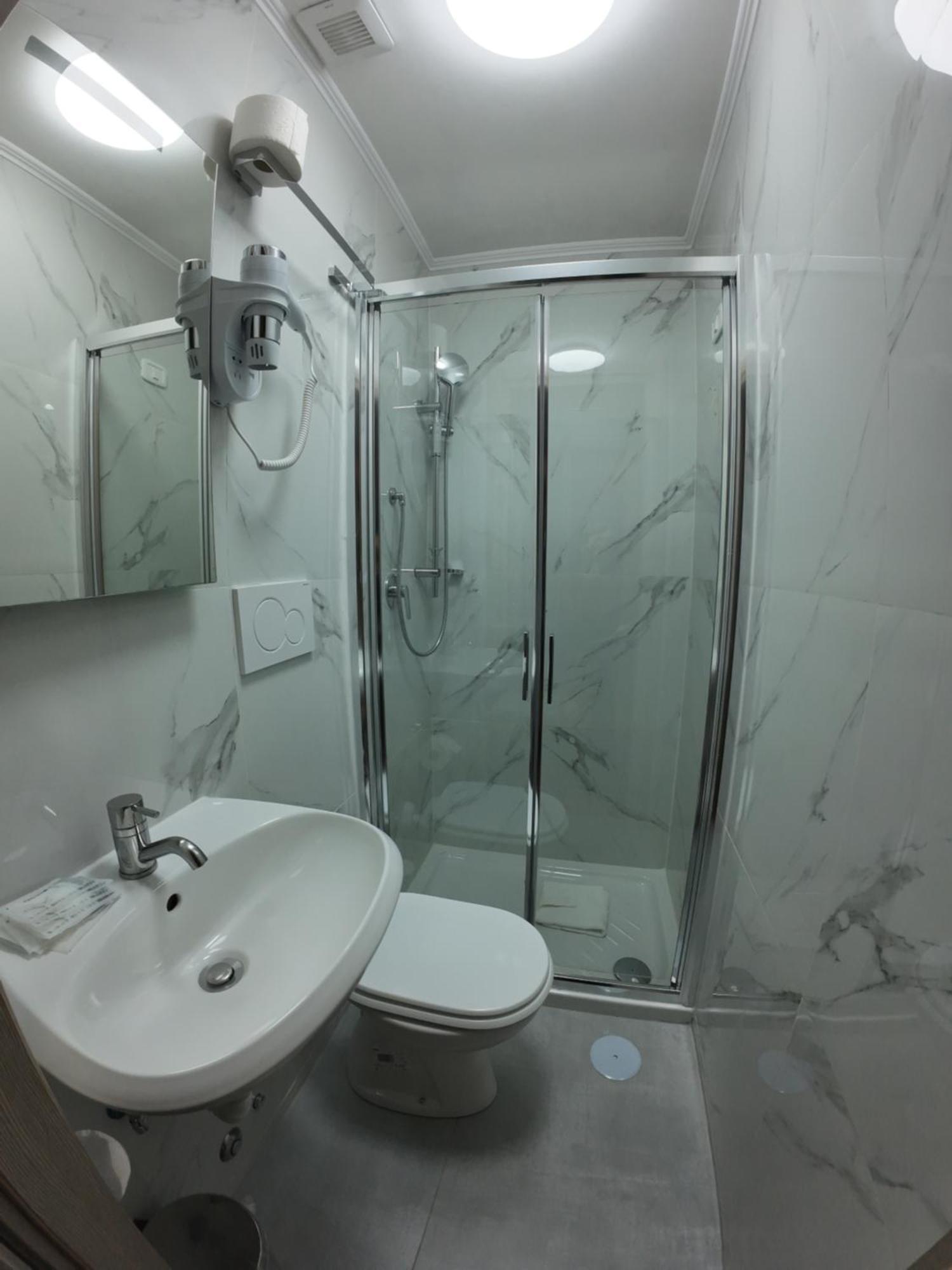 Kaydee Guesthouse Řím Exteriér fotografie
